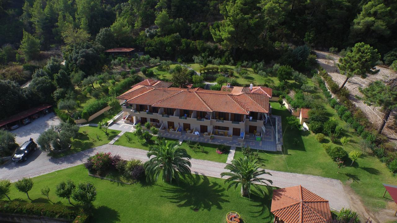 Elena Apartments & Studios Вурвуру Екстериор снимка