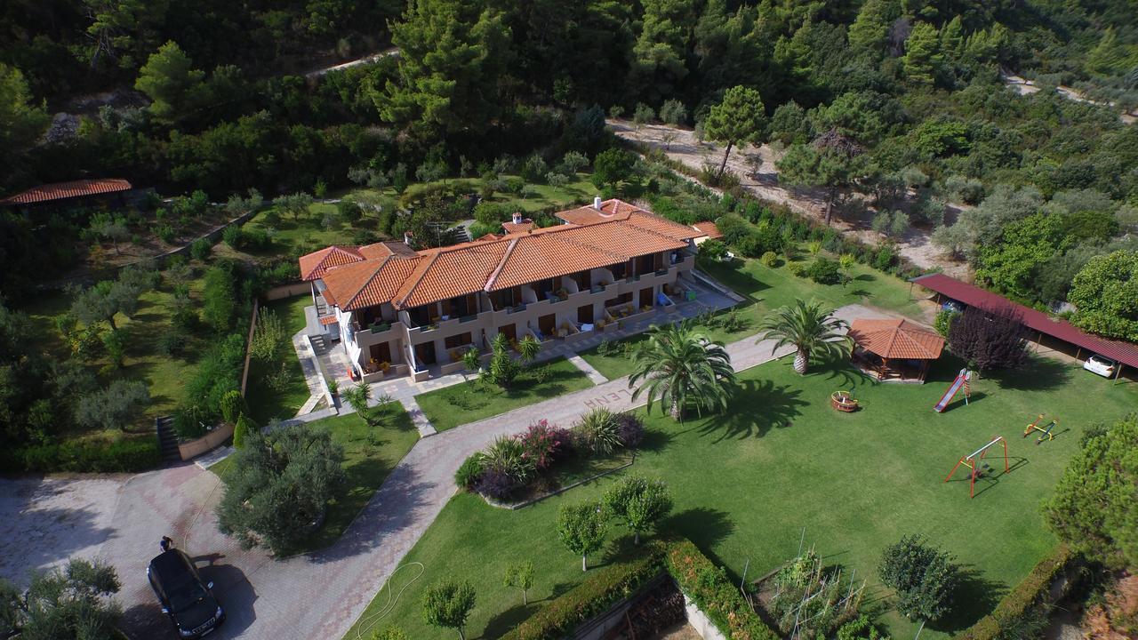 Elena Apartments & Studios Вурвуру Екстериор снимка